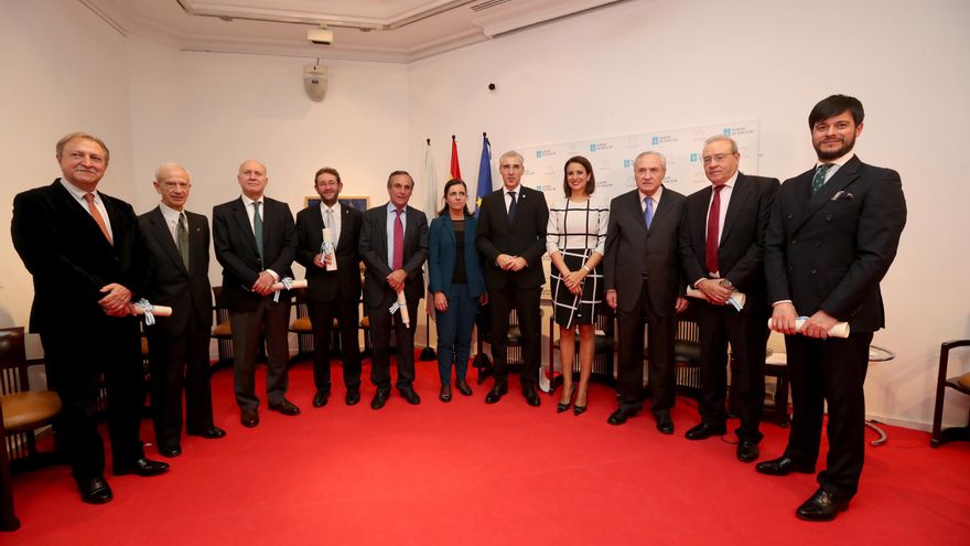 Un diputado y una senadora del PPdeG votan con Vox contra la oficialidad del gallego en Europa