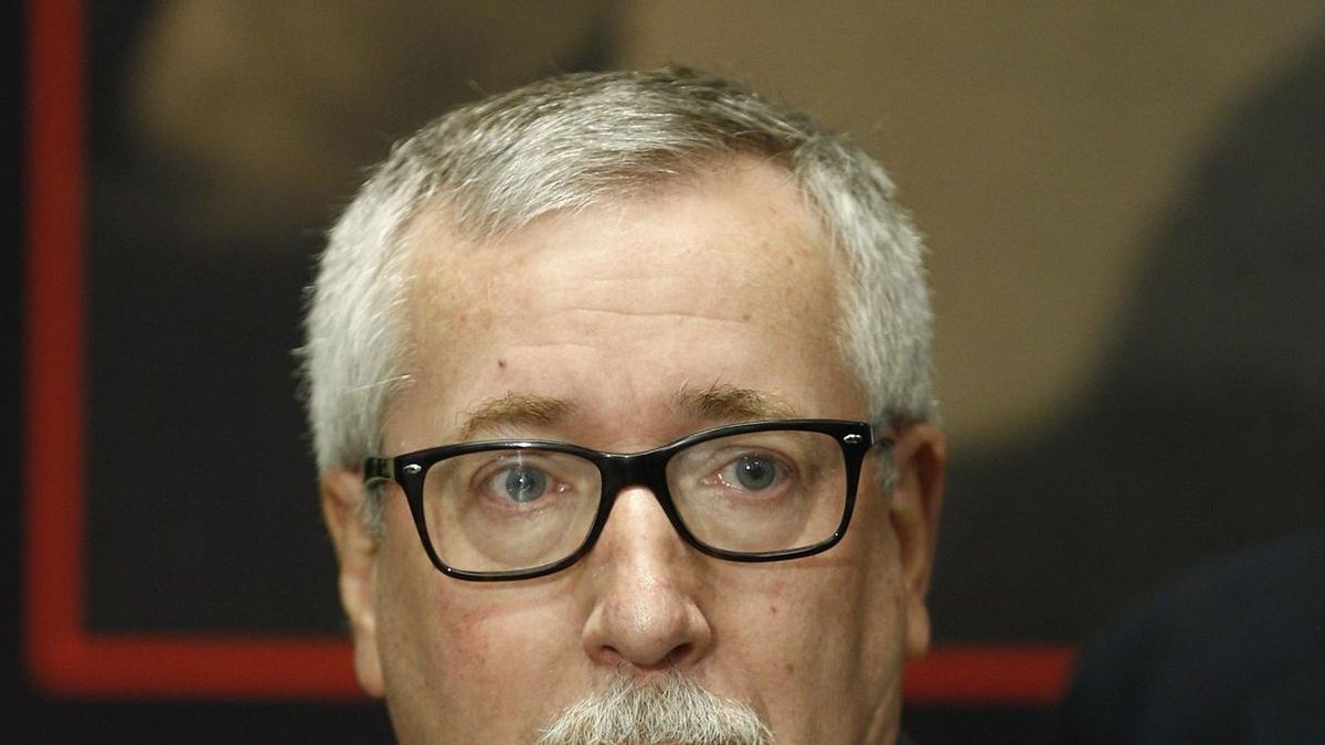 CC.OO traslada a IU su propuesta de blindar los derechos laborales en la Constitución