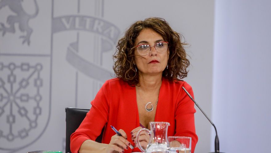 La ministra portavoz y de Hacienda, María Jesús Montero, durante su comparecencia en la rueda de prensa posterior al Consejo de Ministros celebrado en Moncloa, en Madrid (España), a 15 de septiembre de 2020.