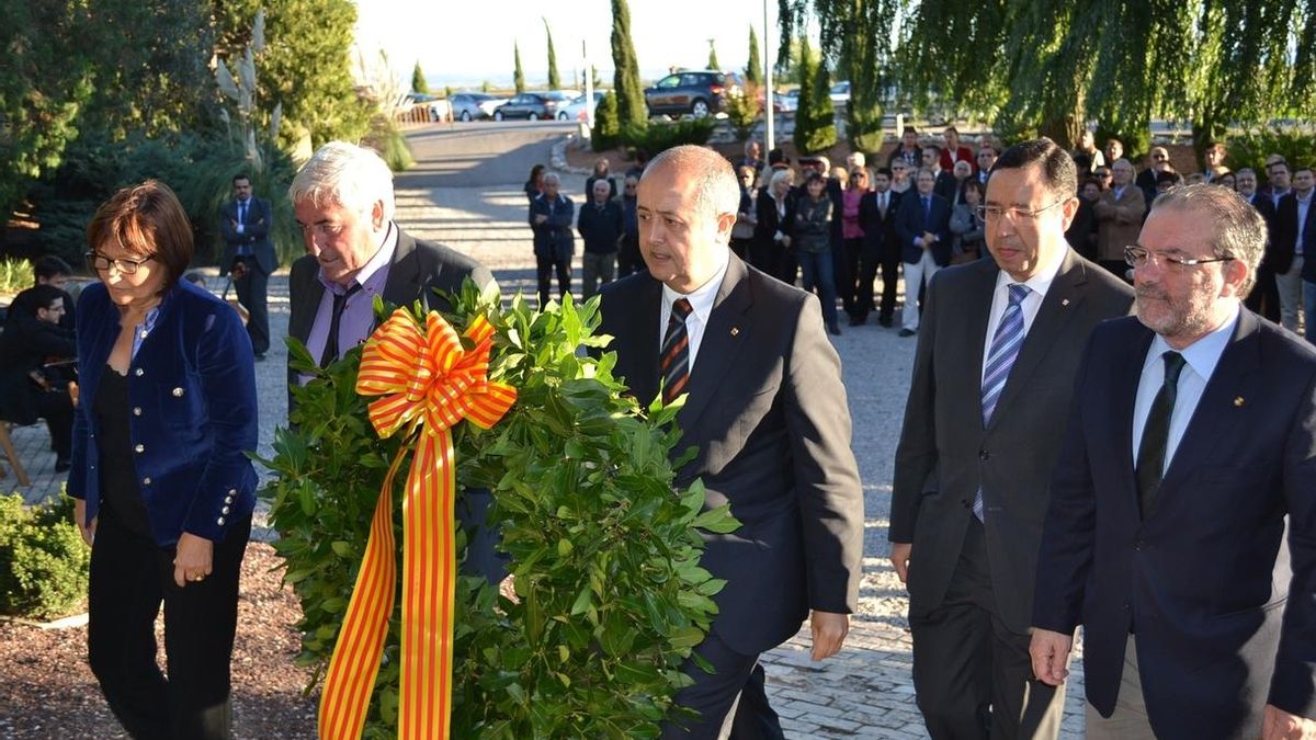 Arrancan la cabeza del monumento en memoria de Lluís Companys en Lleida
