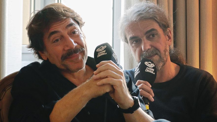 Javier Bardem y Fernando León de Aranoa en la entrevista para Carne Cruda