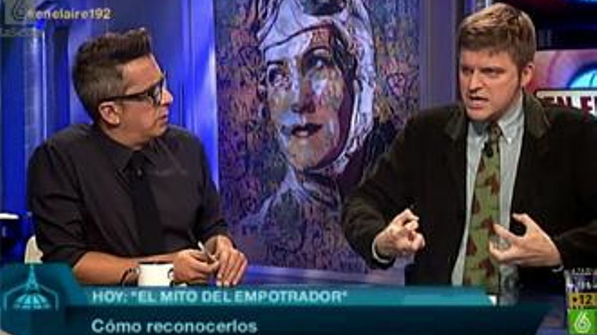 "Pablo Iglesias es macho alfa y Pedro Sánchez, empotrador"