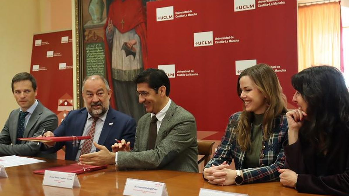 Captar más fondos europeos, objetivo de un convenio entre la Junta de Castilla-La Mancha y la UCLM