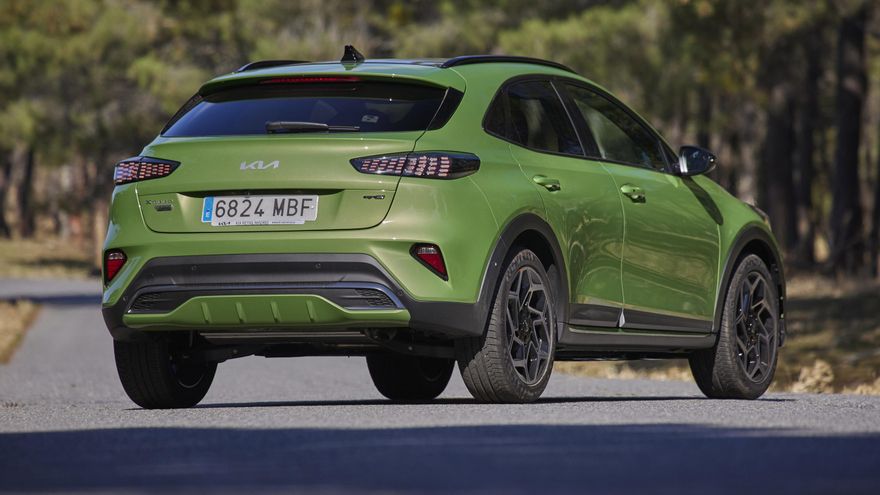 La mayor novedad del XCeed reside en la inclusión por primera vez de una versión deportiva GT-Line, con 204 caballos de potencia.