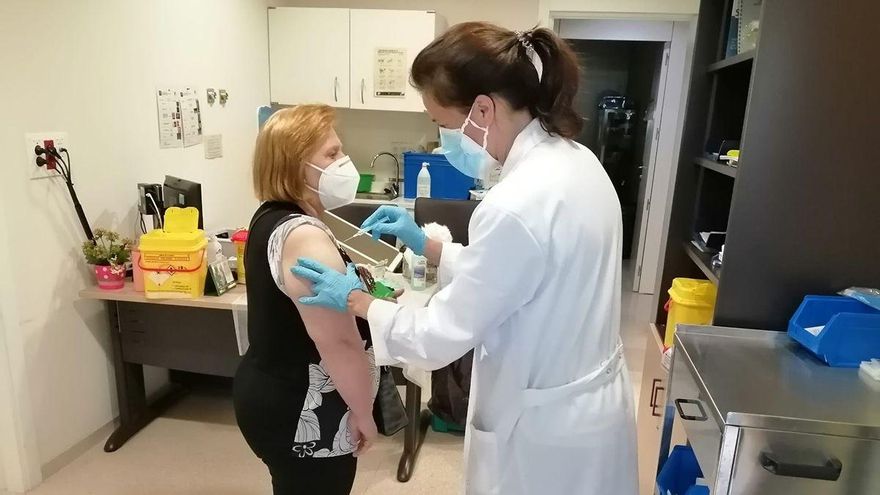 El 99% de los cordobeses mayores de 80 años ya han sido inmunizados contra la Covid-19