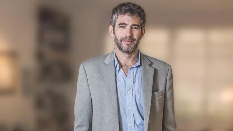 Ignacio Labaqui, analista: "El balotaje es una opción entre falsos ídolos y no hay votos cautivos"