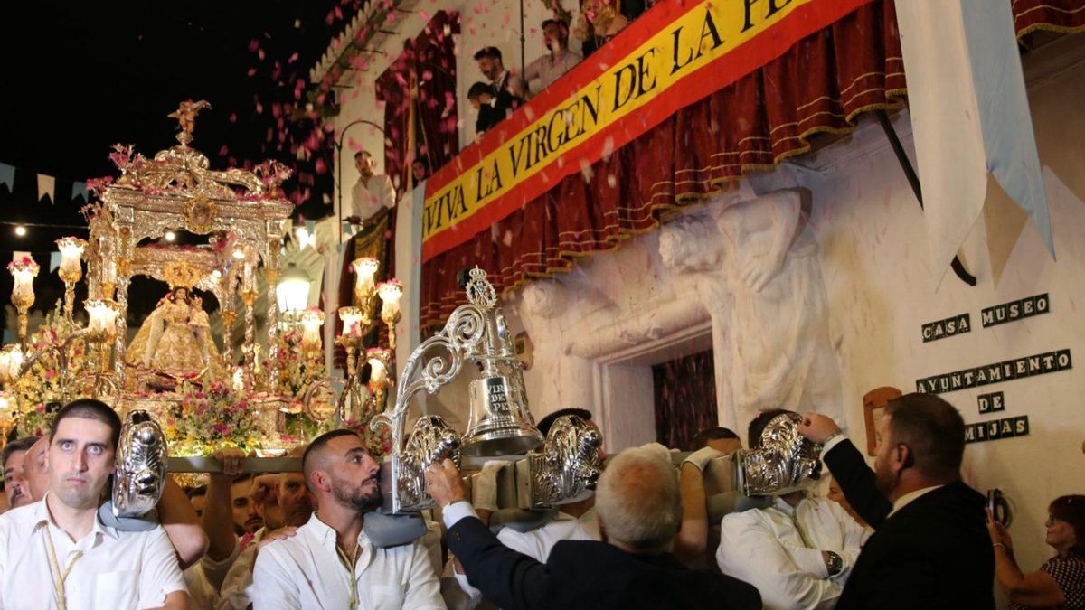 Procesión Virgen de la Peña