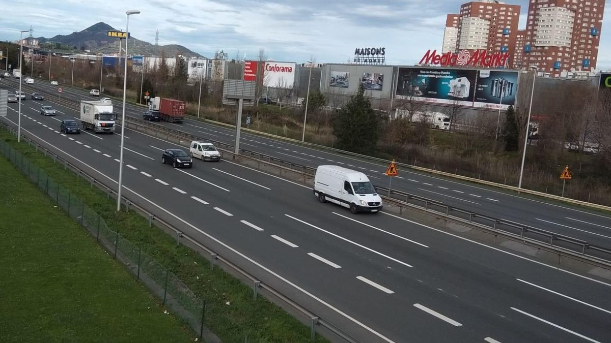Barakaldo activa un plan para reducir la contaminación acústica que sufren a diario sus vecinos
