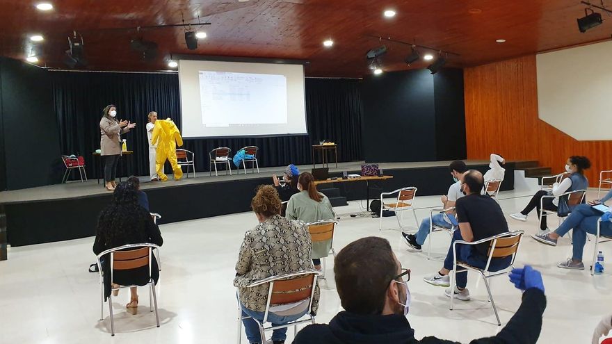Formación en esquipos EPI.