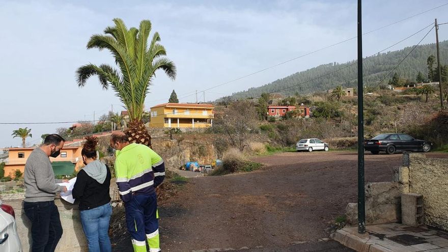 El Ayuntamiento de Tijarafe inicia las obras de prolongación de la Calle Urbanización de Candelaria