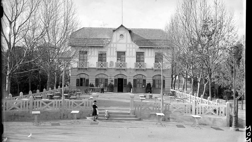 Un siglo del café más ‘chic’ de Albacete que acabó en colegio con un patio de más de 10 hectáreas