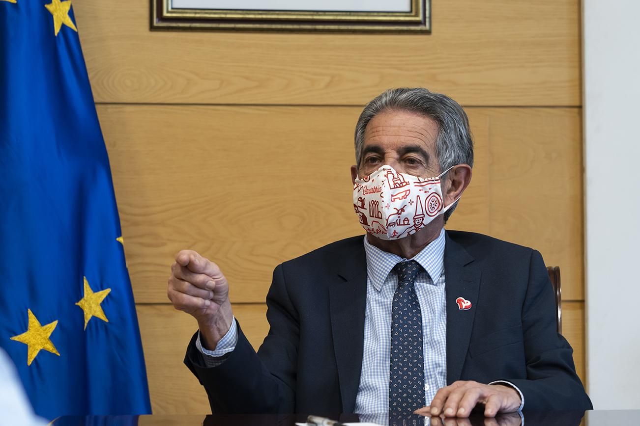 Revilla se muestra optimista respecto a la evolución de la pandemia.