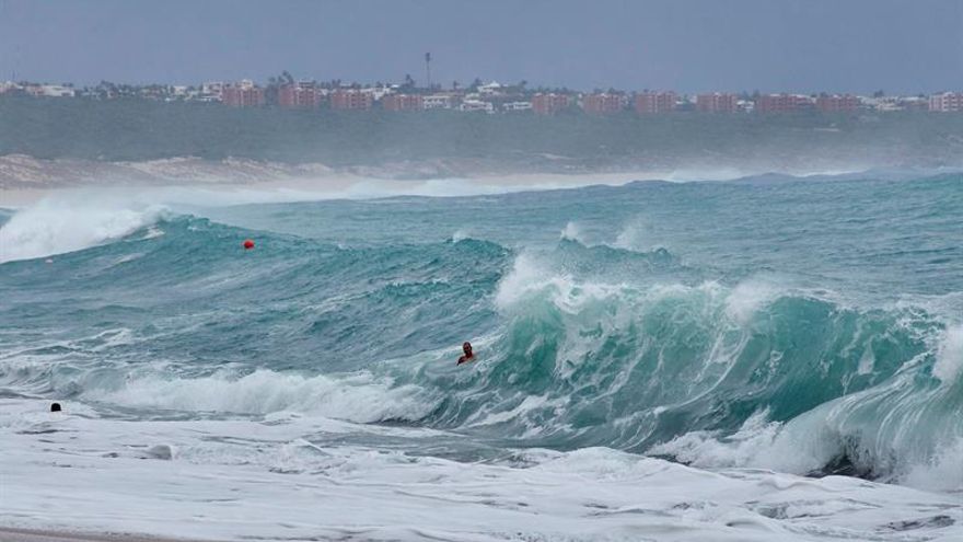 El huracán Héctor se forma lejos de las costas del Pacífico mexicano