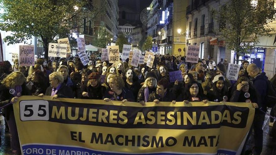 Más de 50 ciudades españolas salen a la calle contra la violencia de género