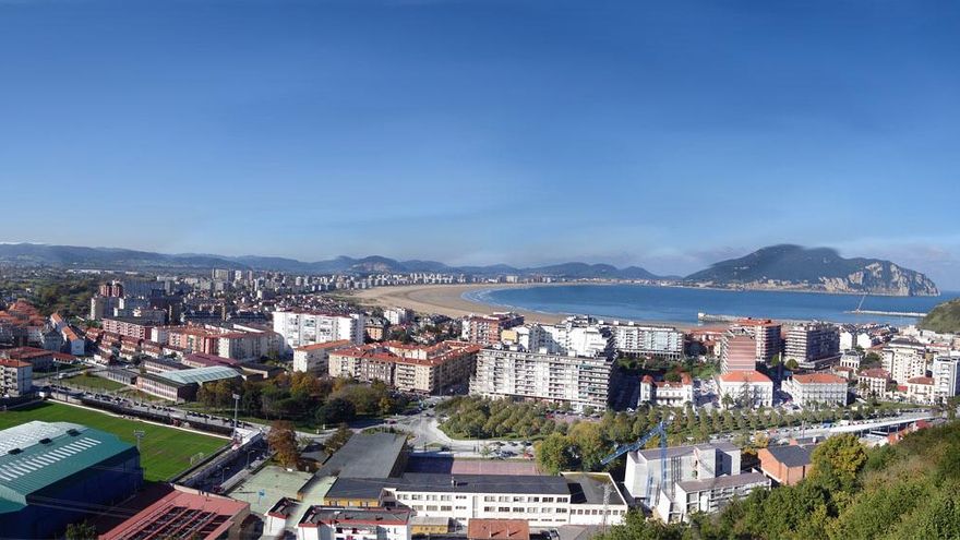 El pueblo cántabro que combina historia, playas de calidad y un puerto deportivo activo