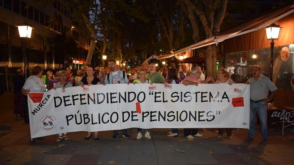 Murcia se manifiesta en favor de las pensiones dignas