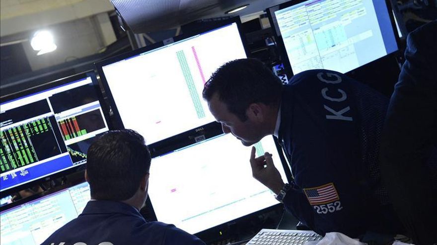 América Latina cierra mixta ante un Wall Street atento a reunión de la Fed