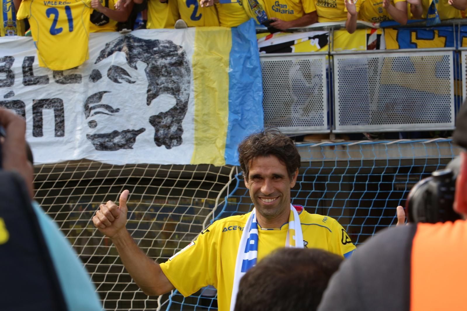 El último de partido de Juan Carlos Valerón en el Estadio de Gran Canaria. (Alejandro Ramos).