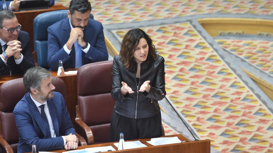 Ayuso acusa al PSOE de "corrupción" y le pregunta si se "imagina" a su novio haciendo "negocios" en la Puerta del Sol