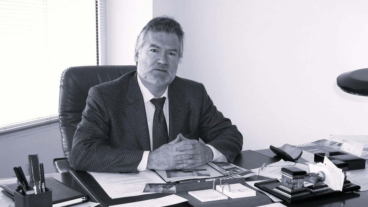 La UNED nombra un aula en su sede de Villablino en honor al leonés José Luis Prieto Arroyo
