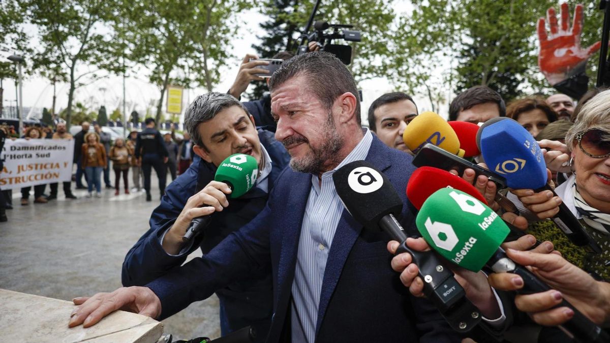 El exsecretario autonómico de Emergencias, Emilio Argüeso, el pasado 11 de abril antes de su declaración ante la jueza.