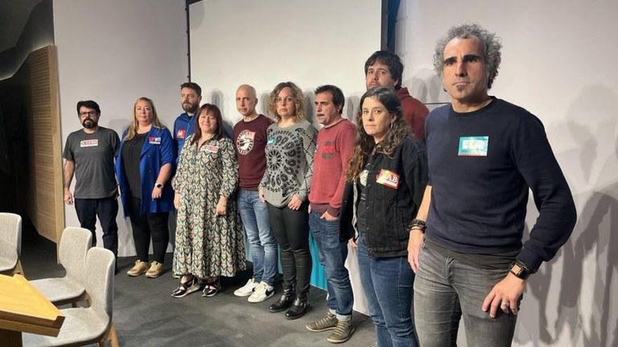 Sólo EH Bildu y Sumar se reúnen con los sindicatos de los funcionarios para impulsar que sus condiciones se decidan en Euskadi