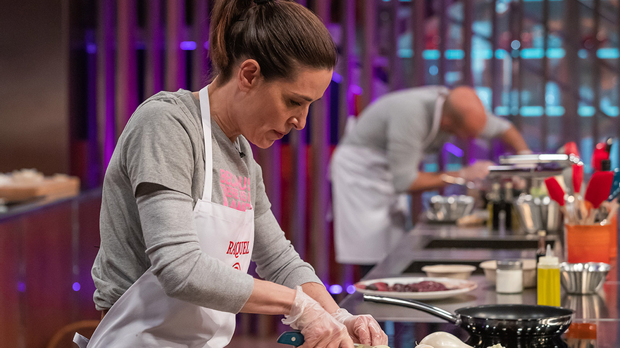 Raquel Sánchez Silva, en una prueba de 'MasterChef Celebrity'