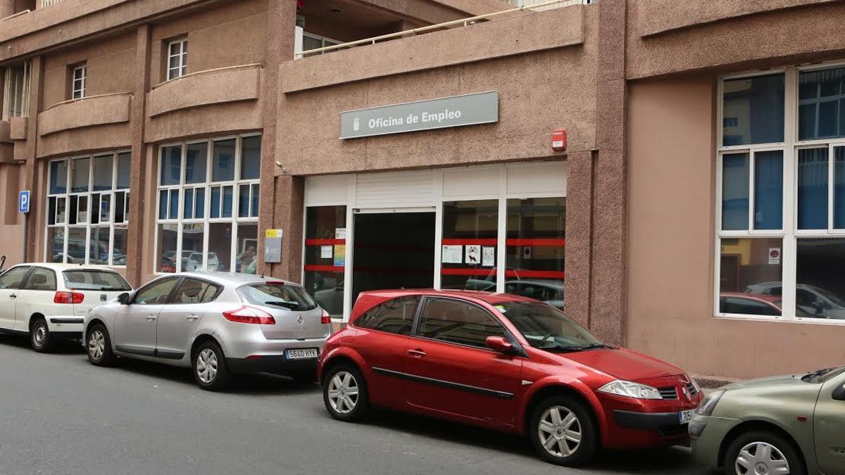 Octubre se convierte en el cuarto mes del año con más paro en Canarias pese a la potente creación de empleo