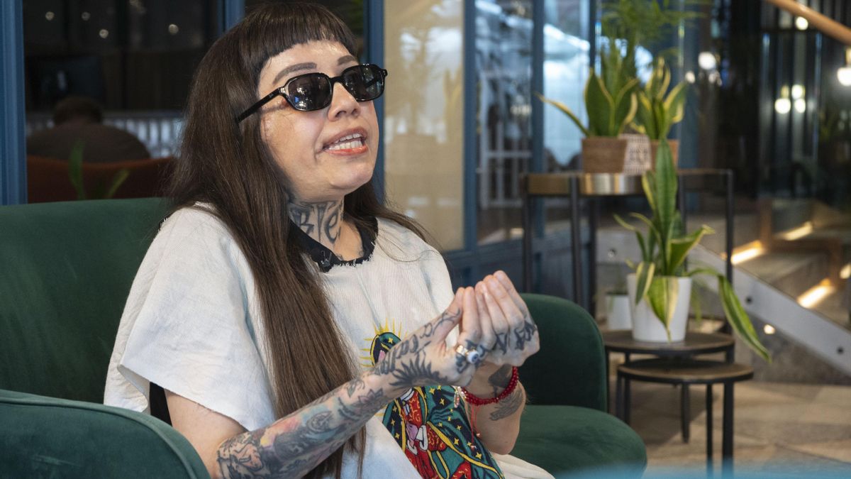 La escritora Dahlia de la Cerda, durante una entrevista con EFE 