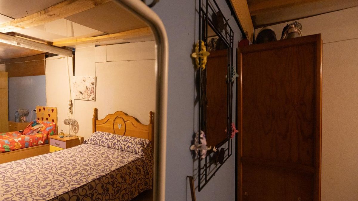 Una de las habitaciones del domicilio de Antonio y María.