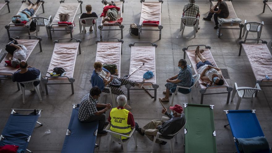Centro de evacuados por los incendios en Zamora