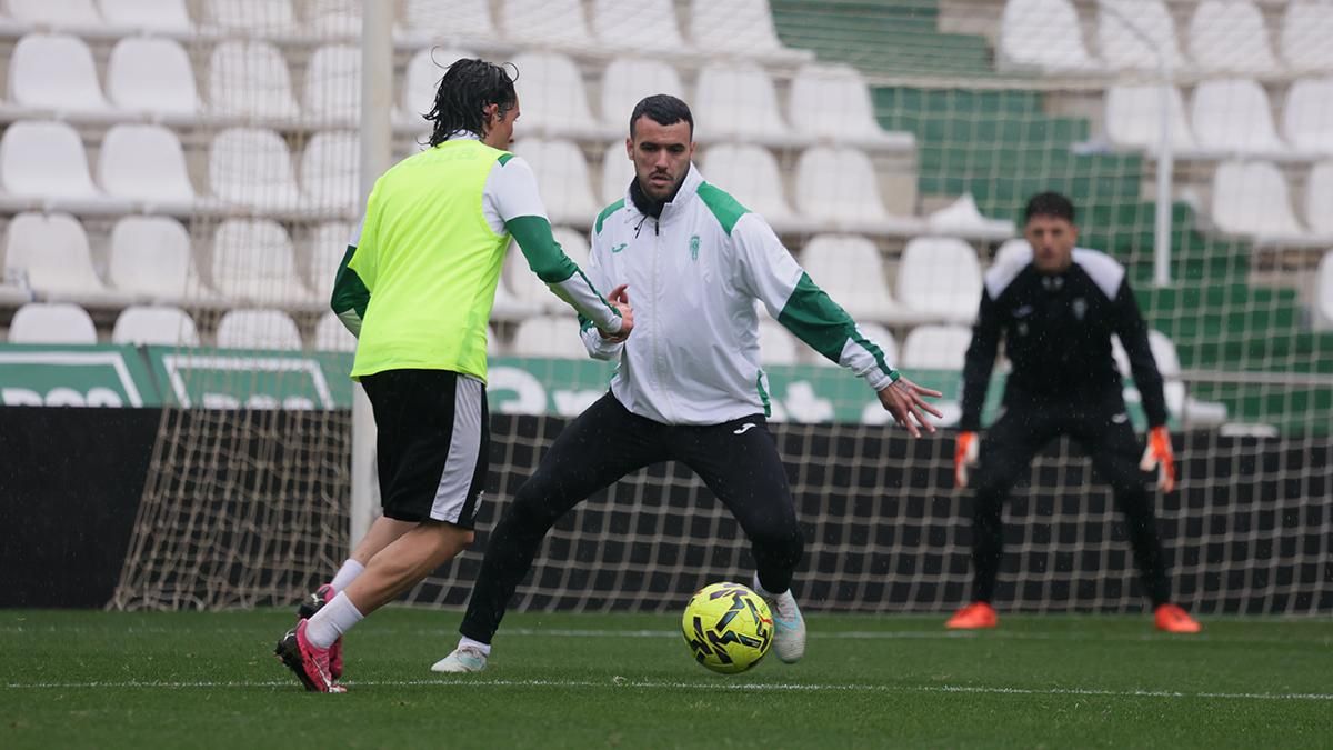Las imágenes del amistoso entre el Córdoba CF y el filial