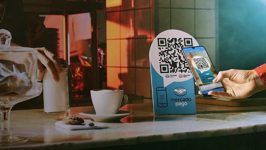 Habilitan el pago de propinas con medios electrónicos sin costo adicional