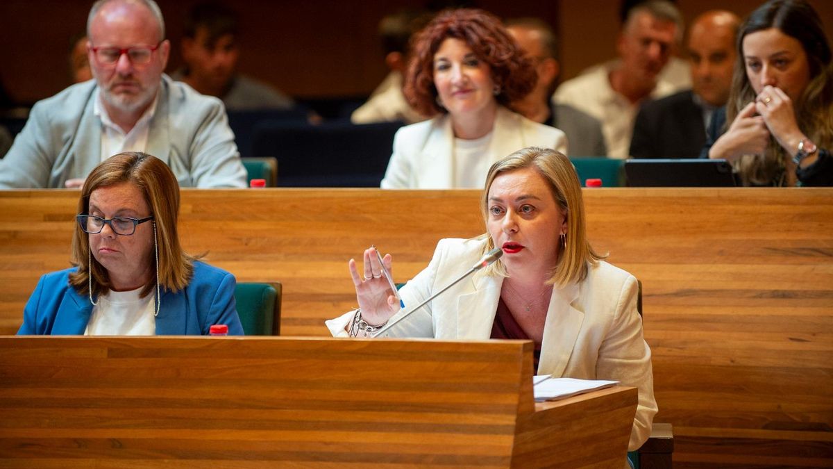 Enguix acusa al PSPV y a Zapatero de “utilizar el dolor de las víctimas” por el plante al congreso de Memoria Democrática