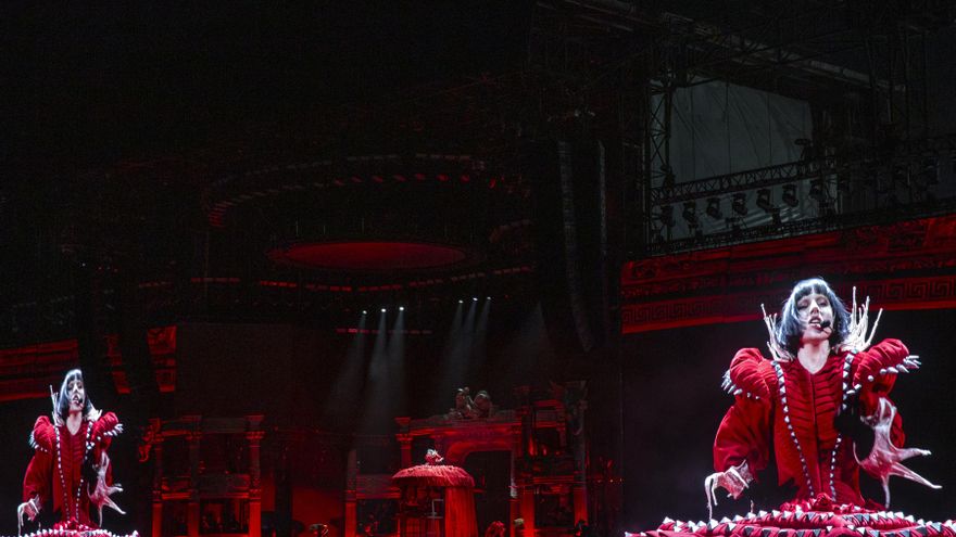 Fans llevan una semana esperando a Lady Gaga en Barcelona: Lo que sea por la primera fila