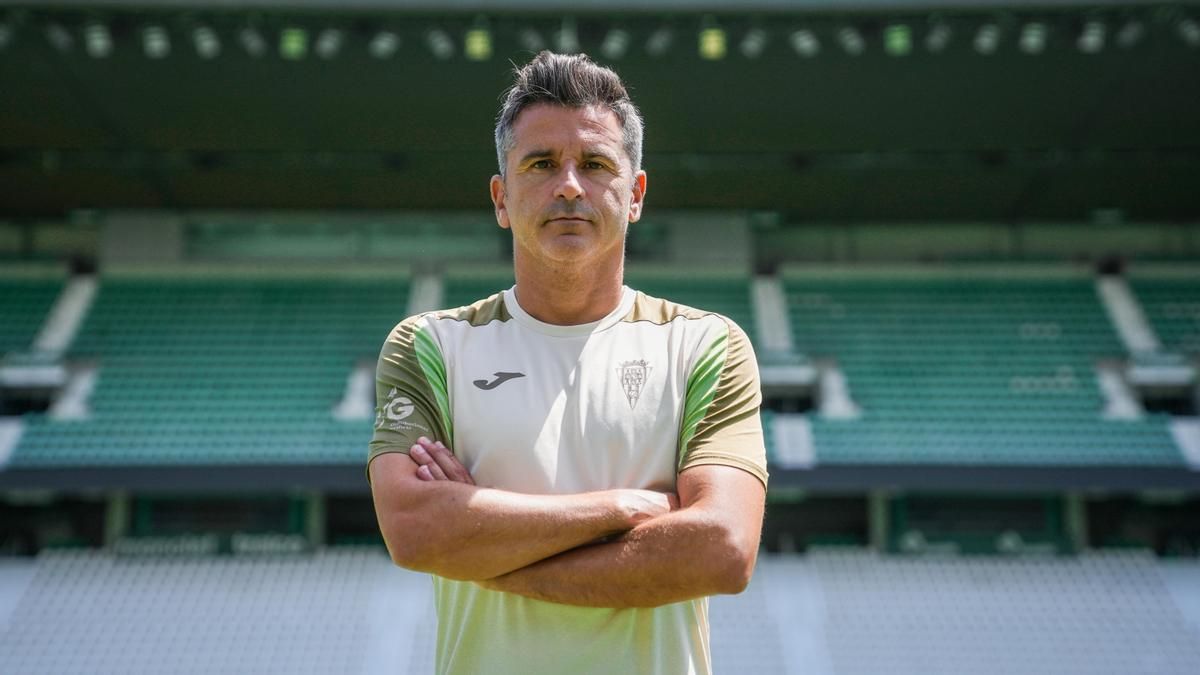 El entrenador del Córdoba CF, Iván Ania, en una entrevista para Cordópolis