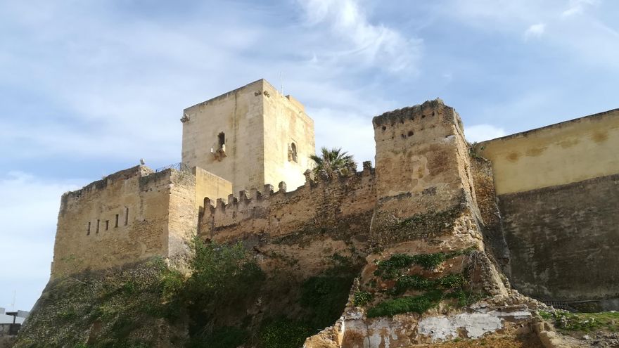 La pequeña localidad que guarda una de las mayores joyas arquitectónicas de Andalucía: un castillo medieval de estilo mudéjar