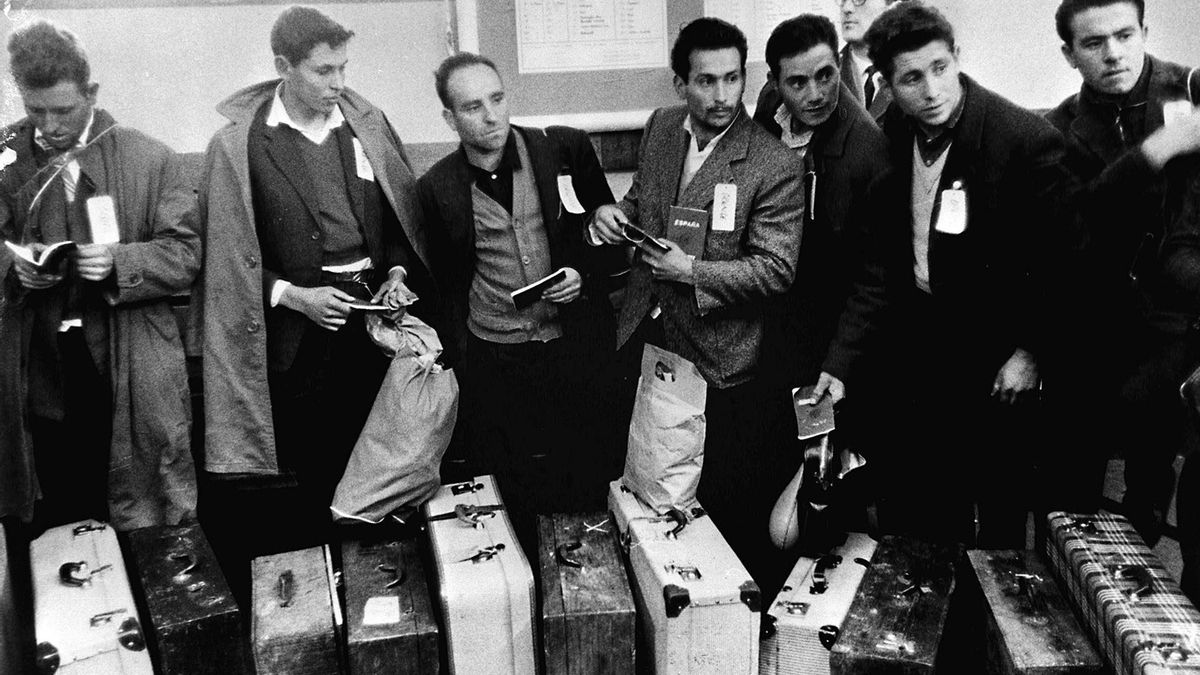 Mayo de 1965. Algunos de los 1.500 españoles que llegaron a Suiza a trabajar en el campo.