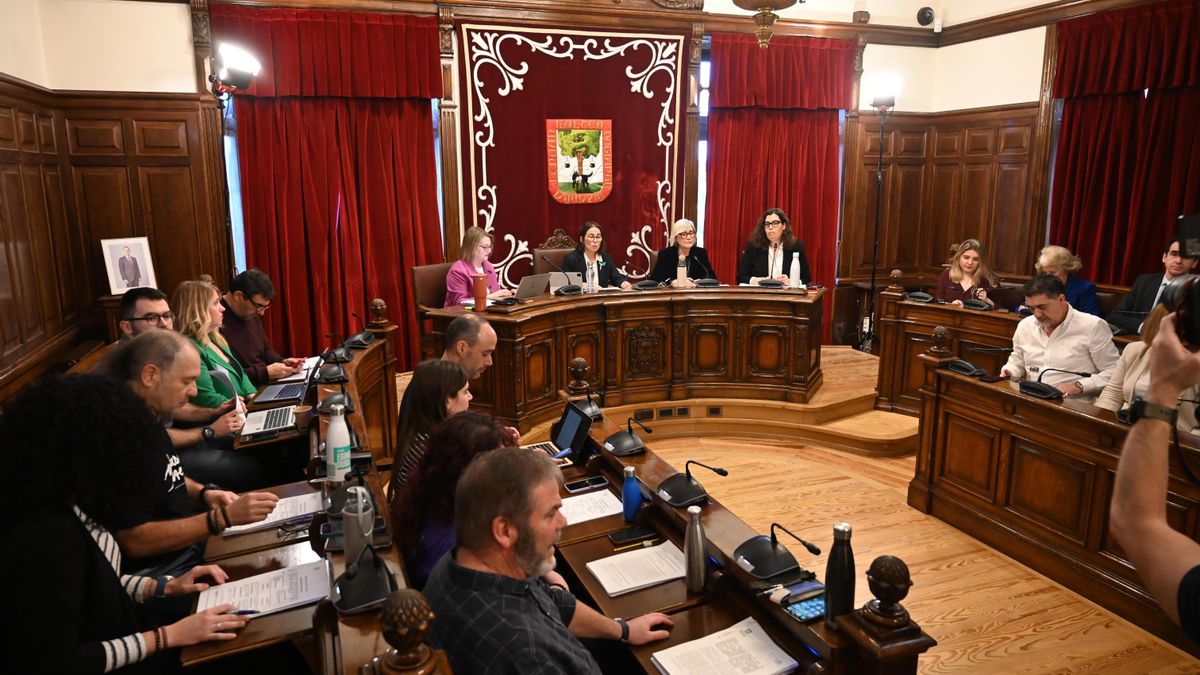 La alcaldesa del PNV en Getxo, Amaia Agirre, asegura que no dimitirá por la investigación del derribo del palacete