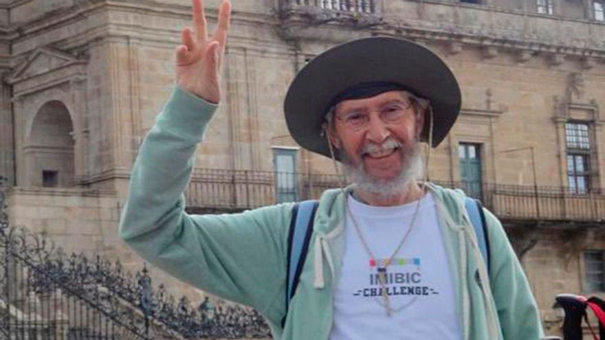 El doctor Francisco Pérez Jiménez, participa en el reto del Imibic en el Camino a Santiago