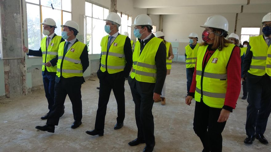 El rector de la Universidad de Alcalá: "Finalizaremos la obra del campus de Guadalajara en tiempo razonable"