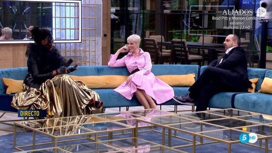 Carolina Sobe, María Jesús y Julio Ruiz