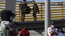 En el inicio de un nuevo tramo de la cuarentena, que se extenderá hasta el 30 de junio, Vizcarra informó que a partir de este lunes hay más transporte público en las ciudades y, por ese motivo, se realizó una evaluación en cuatro paraderos de la capital peruana.