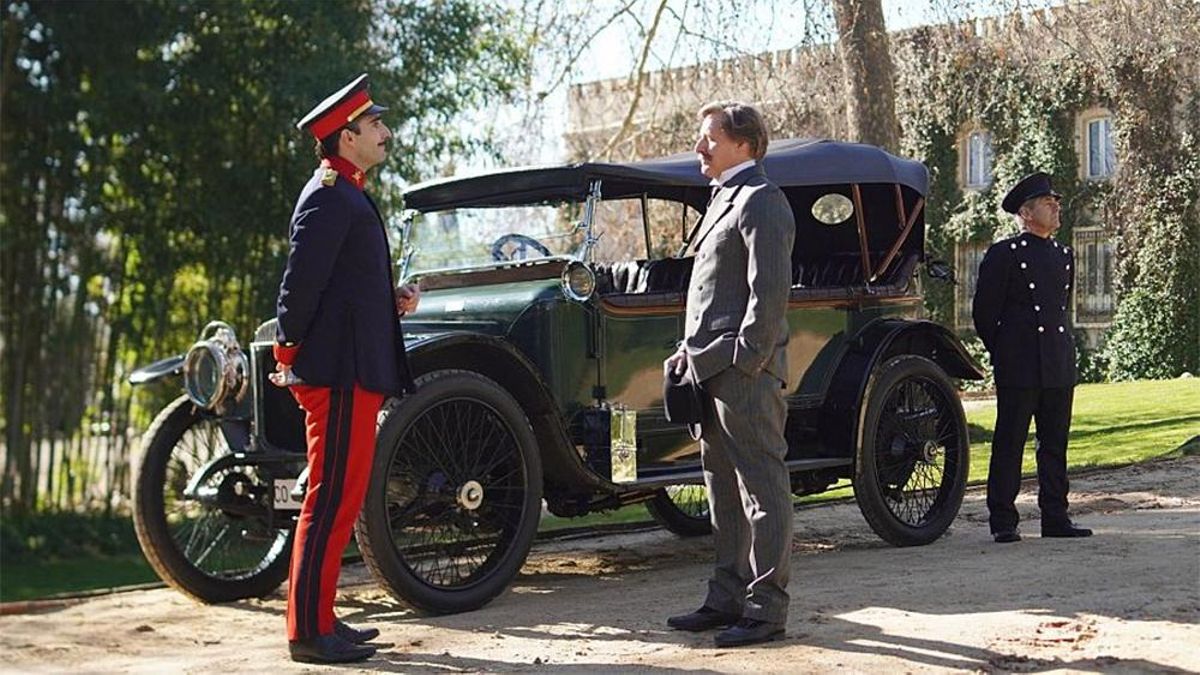 'La Promesa': Lorenzo soluciona el problema de las armas