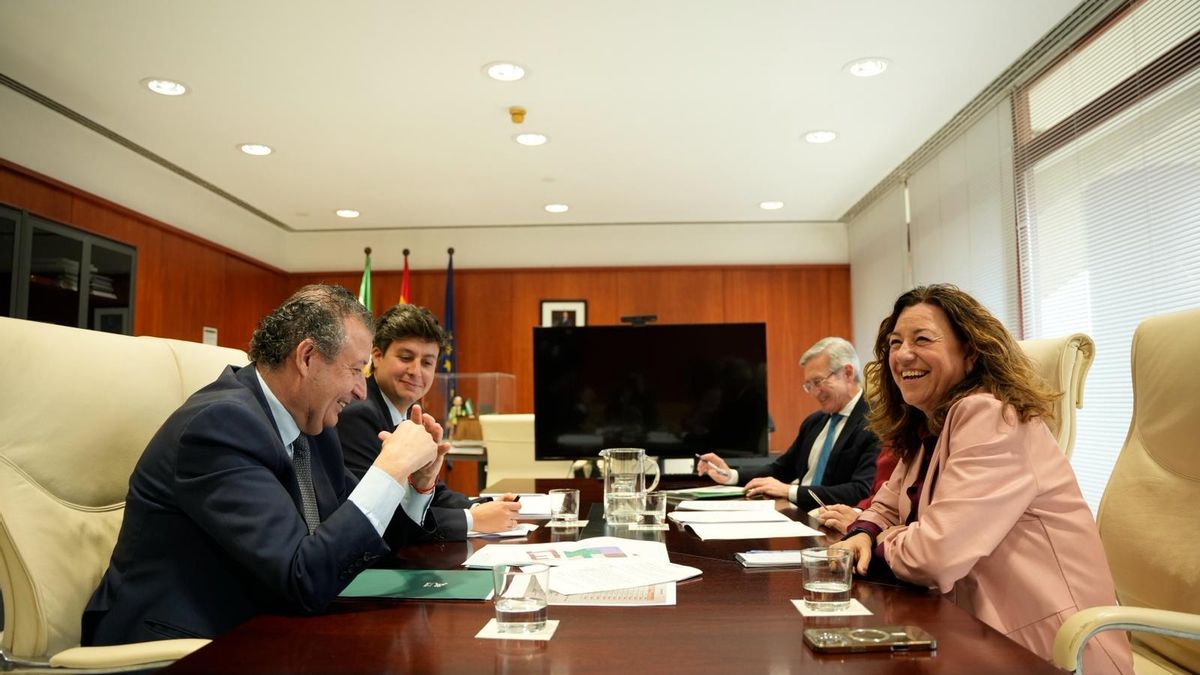 Diputación de Sevilla y Junta frenan en seco el cierre de un instituto público ante la inminencia de las elecciones andaluzas