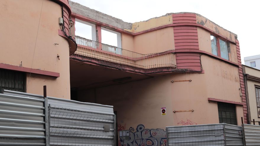 Obras en la antigua finca de la familia de la diputada de CC en el Congreso, Ana Oramas, para la construcción de un nuevo Mercadona.