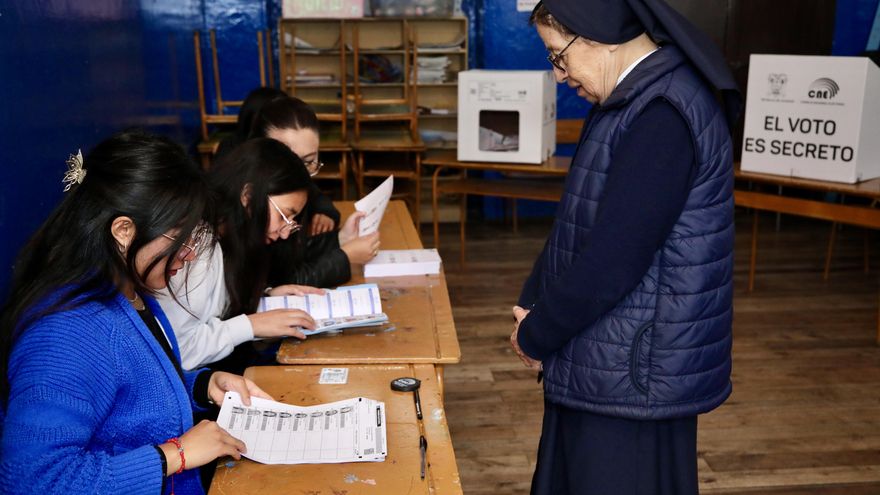 OEA ve normalidad en elección en Ecuador y apela a transparencia contra rumores de fraude