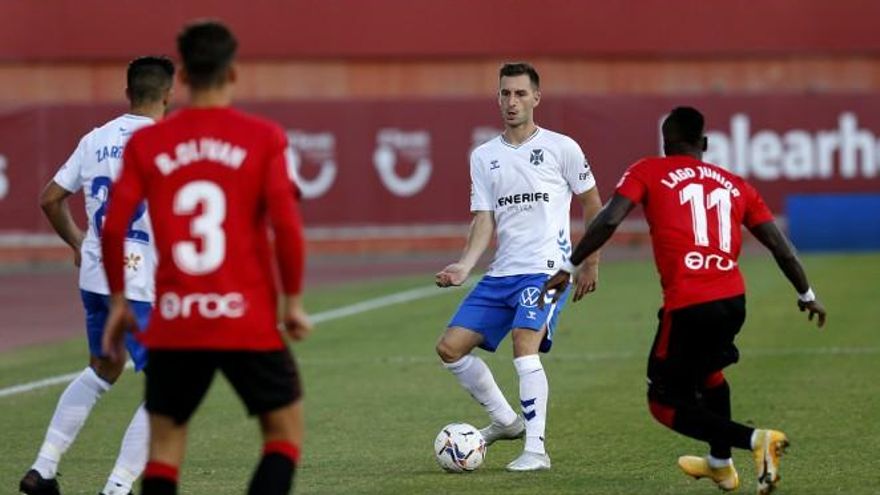 Kakabadze, baja en el CD Tenerife para el partido frente al Rayo Vallecano