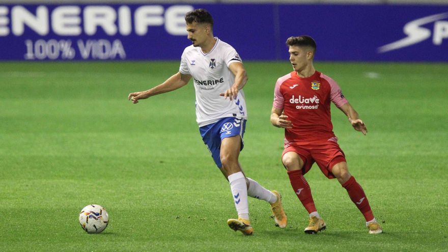 La UD Las Palmas ficha al extremo gallego Óscar Pinchi por tres temporadas