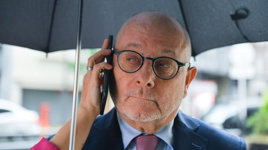 Tras asumir dentro del Congreso, Javier Milei dará un discurso afuera y podría usar un descapotable